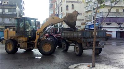 رفع 1087 طن قمامة وكسح آثار الأمطار بالبحيرة