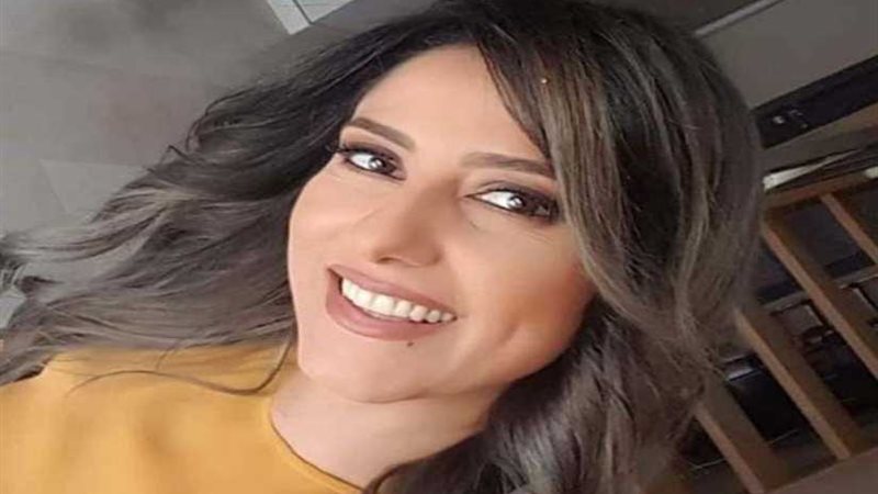 الفنانة حنان مطاوع