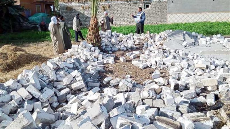 إزالة 3 حالات تعدٍ