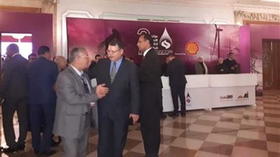 انطلاق فعاليات مؤتمر الأهرام الثالث للطاقة