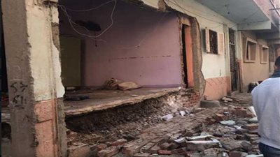 عاجل.. العناية الإلهية تنقذ أسرة عقب انفجار بمنزل نتيجة تسرب غاز بطوخ.. (صور)