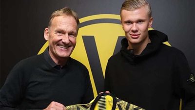 دورتموند يتعاقد مع الهولندي هالاند حتى 2024