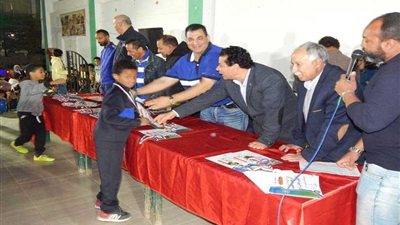 «زايد» يكرم أبطاله الحاصلين على ميداليات وبطولات بجميع الرياضات | صور