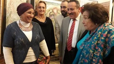 تكريم ٦٥ فنانة في معرض 