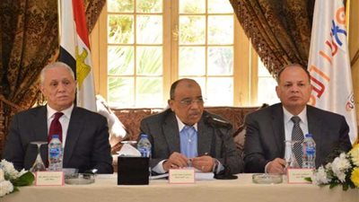 محافظ أسيوط يعلن دعمه الكامل لـ