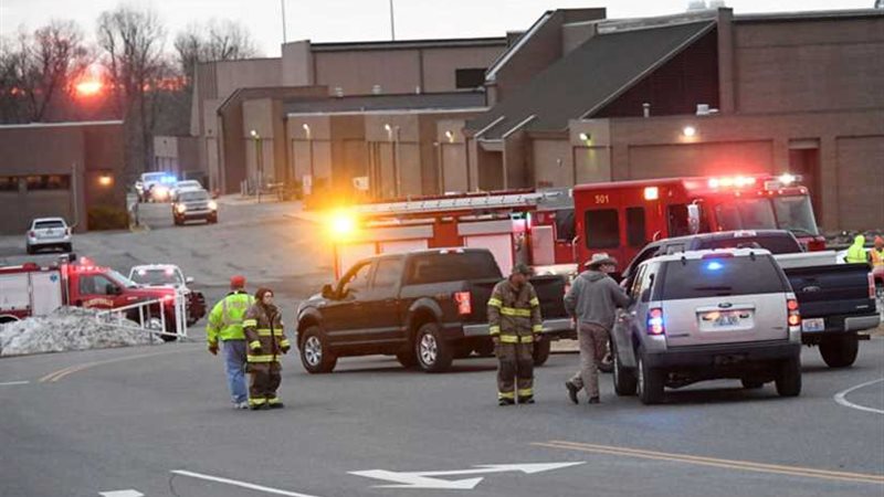 عملية طعن جماعي قرب