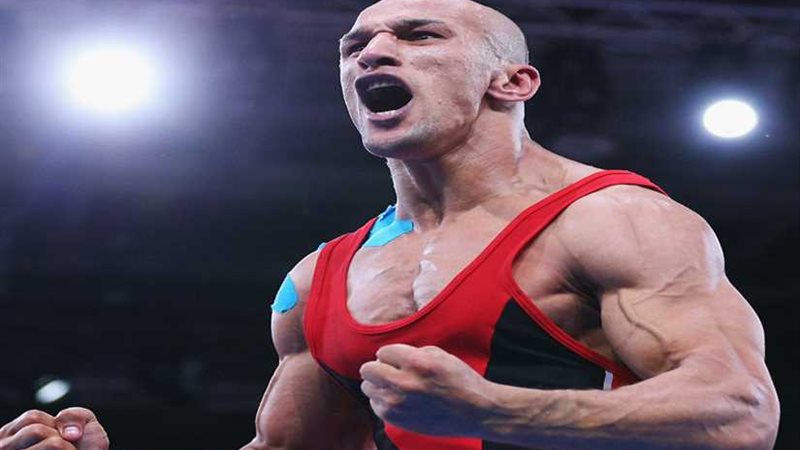 كرم جابر يفجر مفاجأة