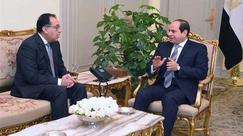 رئيس الوزراء يهنئ