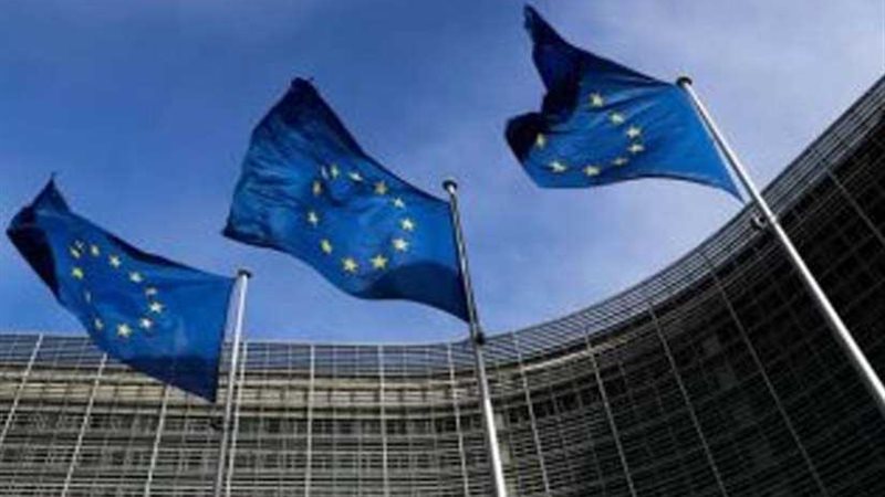 اتهام المفوضية الأوروبية