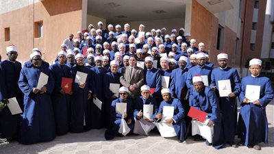 أكاديمية الأزهر العالمية تحتفل بتخريج الأئمة والوعاظ الوافدين