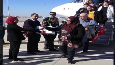 مطار سفنكس الدولي يستقبل أولى الرحلات الأردنية لزيارة الأهرامات والمتحف الكبير