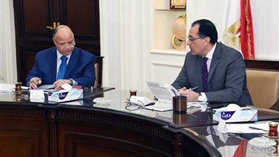 رئيس الوزراء يتابع موقف تطوير المناطق العشوائية غير الآمنة بمحافظة القاهرة