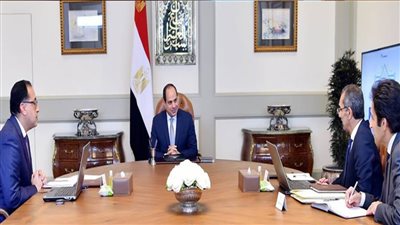  الرئيس السيسي يوجه بمضاعفة برامج التدريب على تطبيقات الذكاء الاصطناعي 