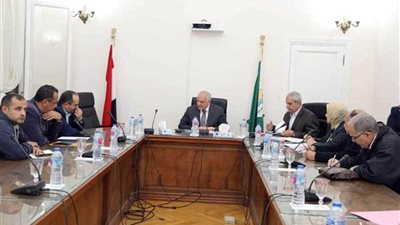 محافظ الجيزة: 120 مليون جنيه لتطوير الكبارى والمحاور فى 2020