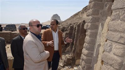 محافظ بني سويف يزورمنطقة واحة وهرم ميدوم