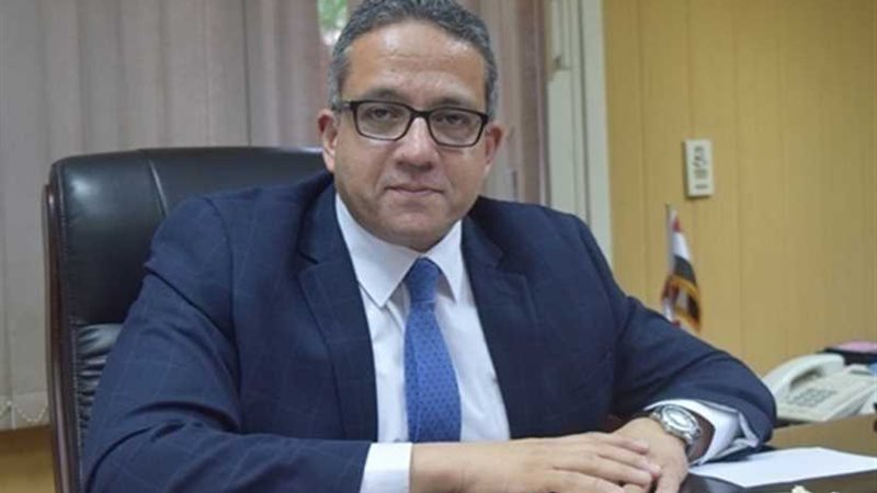 وزير السياحة والآثار