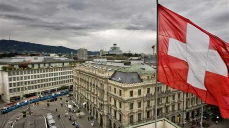 القضاء اللبناني يطلب