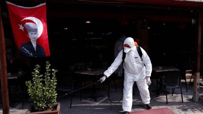 وزير الصحة التركي يعلن اكتشاف أول حالة إصابة مؤكدة بفيروس كورونا في البلاد