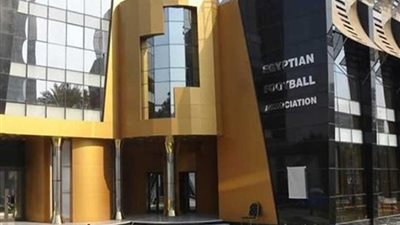 اتحاد كرة القدم يعلن أسماء حكام مباريات الغد بالدوري الممتاز