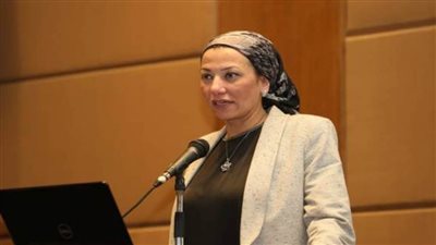 وزيرة البيئة تطلق مشروع زراعة الأسطح من 