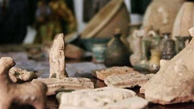العراق يستعيد قطعا أثرية مهربة من تركيا