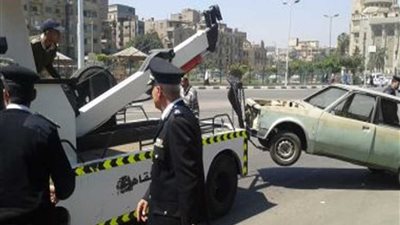محافظة القاهرة تشن حملات لرفع السيارات المهملة بالشوارع