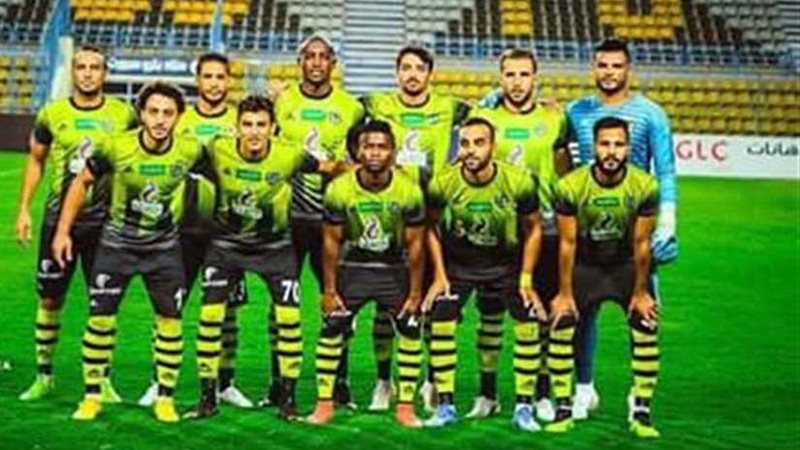 «ذئاب» المقاولون