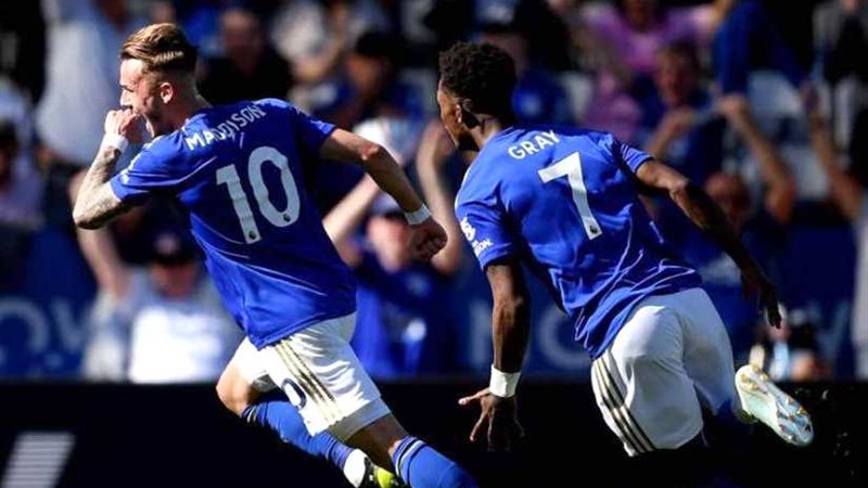 ليستر سيتي يفوز على