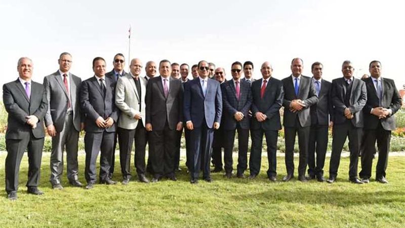 الإعلام في عقد ..