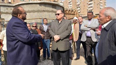 محافظ أسيوط يتفقد محطة مياه التشيكي
