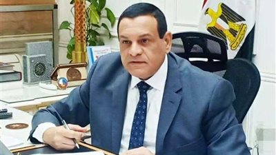 محافظ البحيرة يعتمد 600 ألف جنيه لتعديل مسار الأسلاك الكهربائية أعلى المدارس