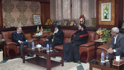 محافظ المنيا لوفد مطرانية دير مواس أمامنا تحديات كبيرة وعلينا التكاتف لتلبية احتياجات المواطنين