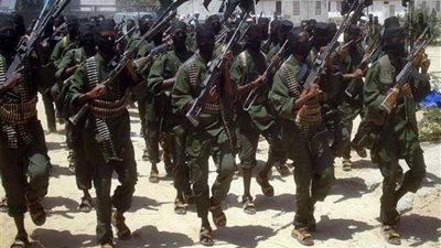 حركة الشباب تشن هجوماً على قاعدة عسكرية بجنوب الصومال