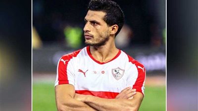 طرد طارق حامد واللاعب يرفض الخروج