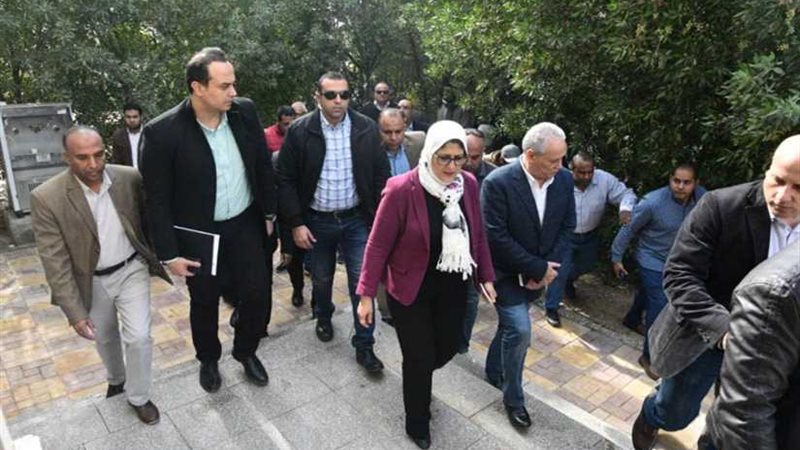 وزيرة الصحة تتفقد