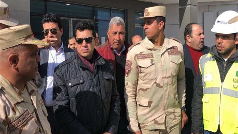 بالصور.. وزير الرياضة