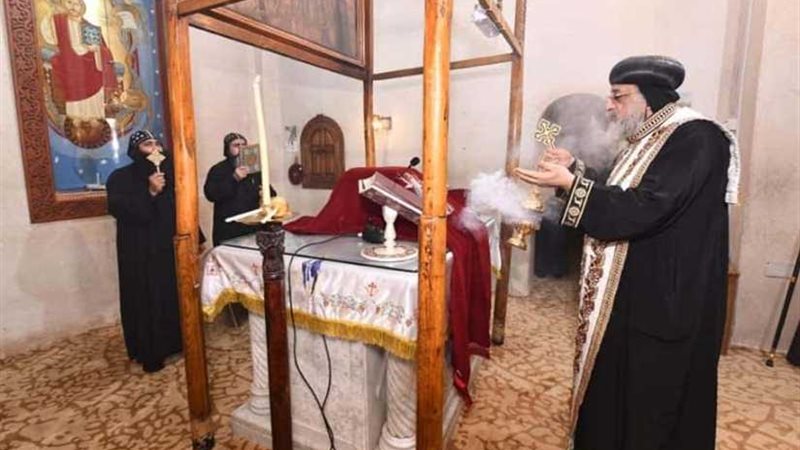 تطييب جسد القديس