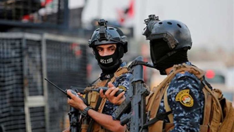 مقتل وإصابة ثلاثة