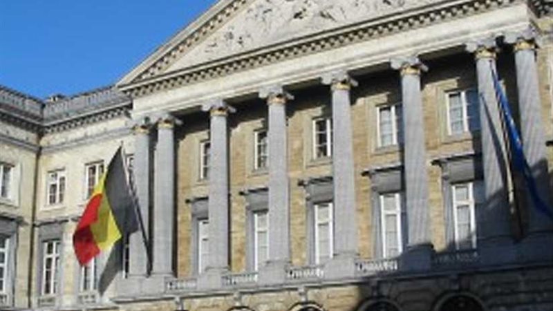 القضاء البلجيكي يجمد