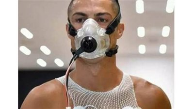 من قصره البعيد في ماديرا.. كريستيانو رونالدو يدعم المصابين بفيروس كورونا 