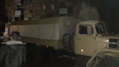 الجيش الثاني يدفع بأربع مجموعات لشفط مياه الأمطار في أماكن التجمعات بالإسماعيلية 