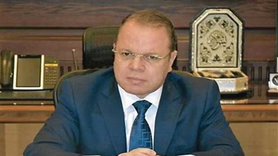 النائب العام يأمر بالتحقيق في واقعة ضبط رئيس مصلحة الضرائب متلبساً بـ