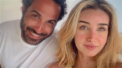 بعد العملية الجراحية الثانية.. أحمد فهمي يعود إلى تيمون وبومبا