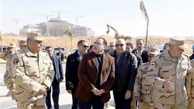 رئيس الوزراء يصعد للدور الـ16 بالبرج الأيقوني في العاصمة الإدارية الجديدة