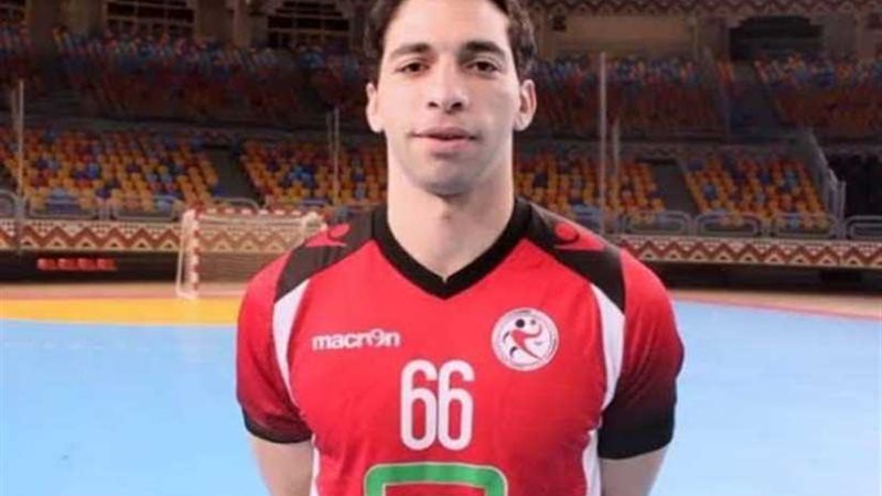 أحمد الأحمر الفتي