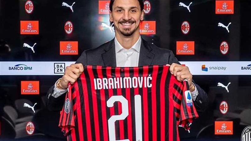 إبراهيموفيتش: أتطلع