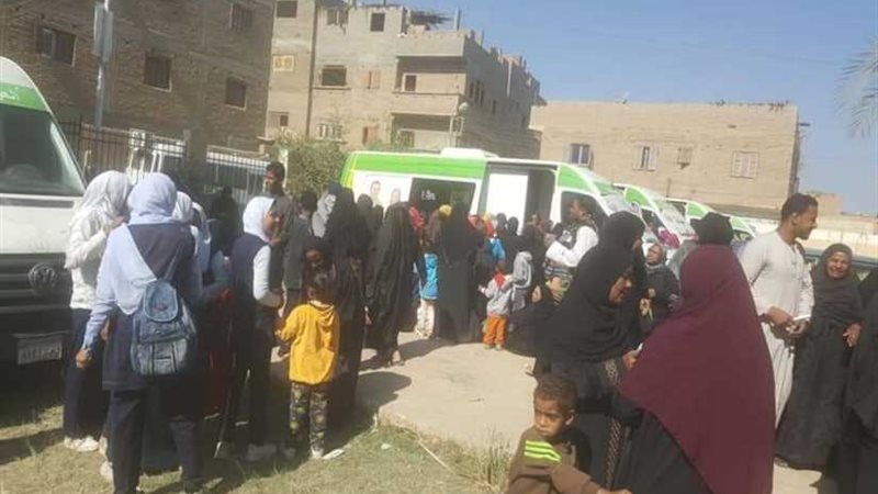 قنا: قافلة طبية أسبوعية