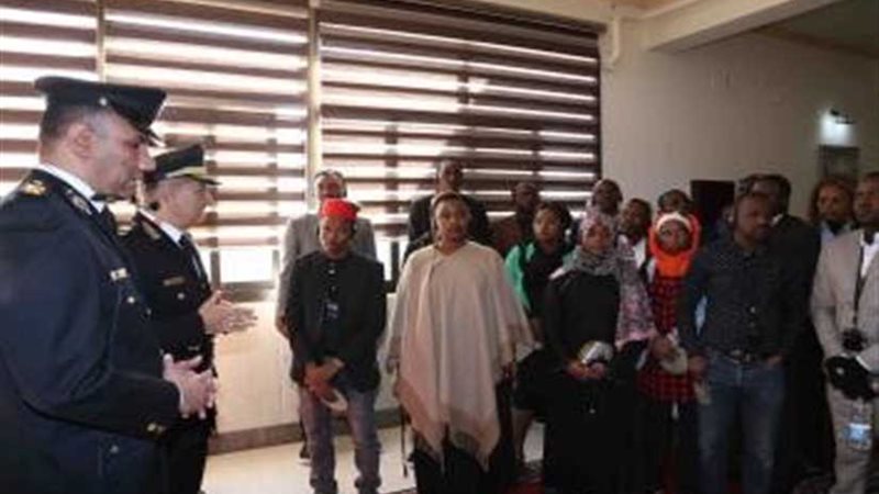 الداخلية تستقبل وفدًا