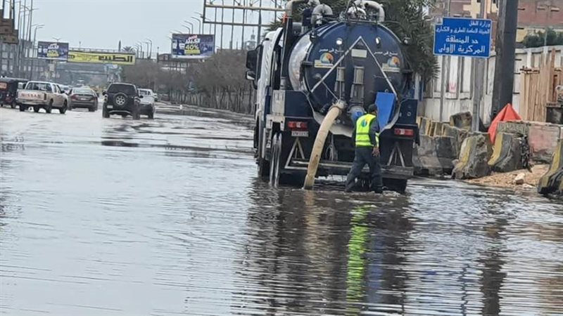 رجال وزارة الاسكان