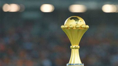 «كاف» يدرس إعادة أمم إفريقيا للشتاء